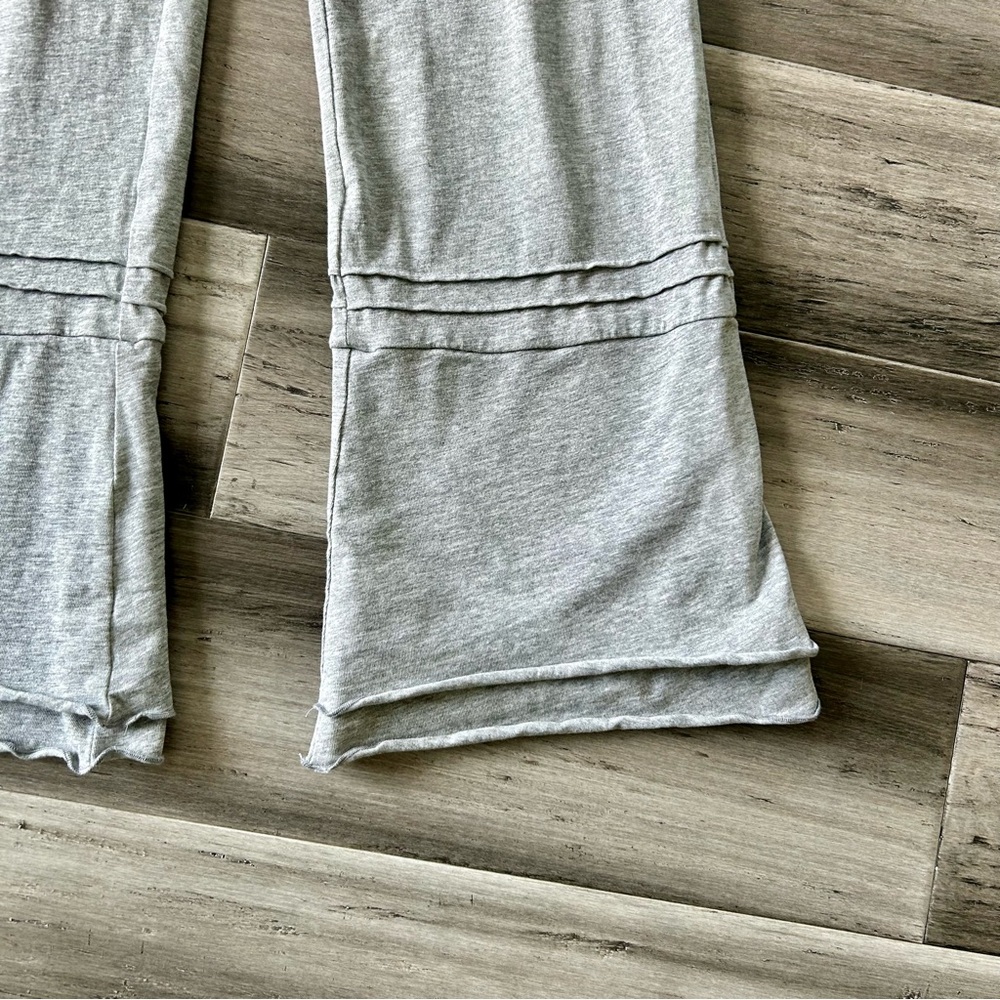 💸 5/20 Matilda Jane Heather Gray Stretch Flare Leg Yoga Pants - Picture 6 of 8